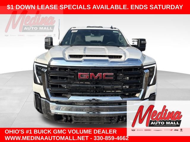2025 GMC Sierra 3500HD Pro