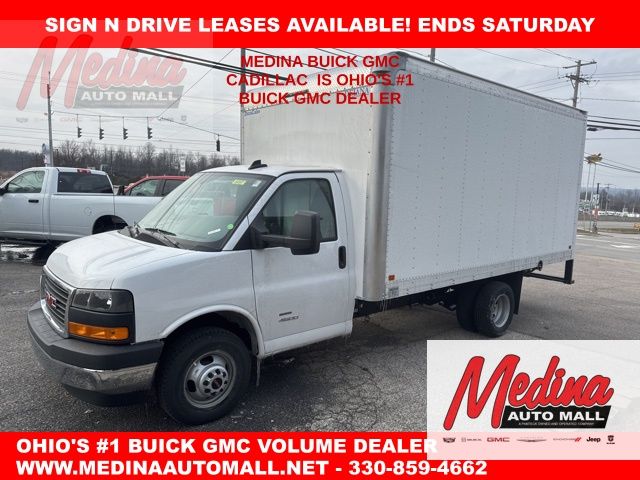 2025 GMC Savana Cutaway 4500 4500 Van